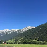 In Stubaital Near Lift, Cleaning Included Apartment *