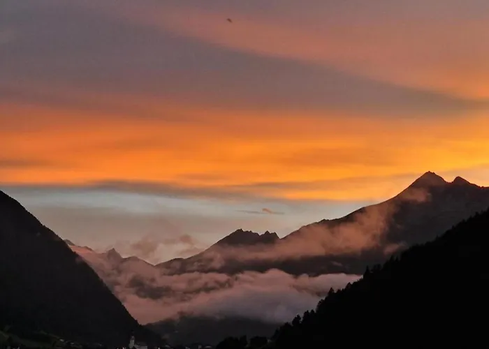 In Stubaital Near Lift, Cleaning Included * Neustift im Stubaital
